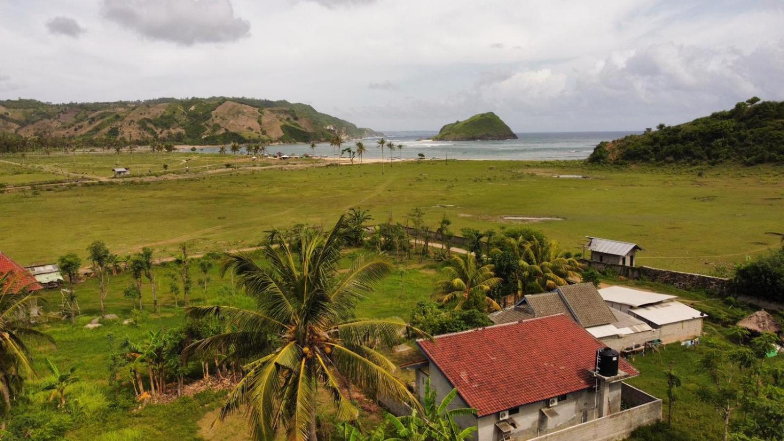 Barrel Homestay Areguling Kuta  Exterior photo