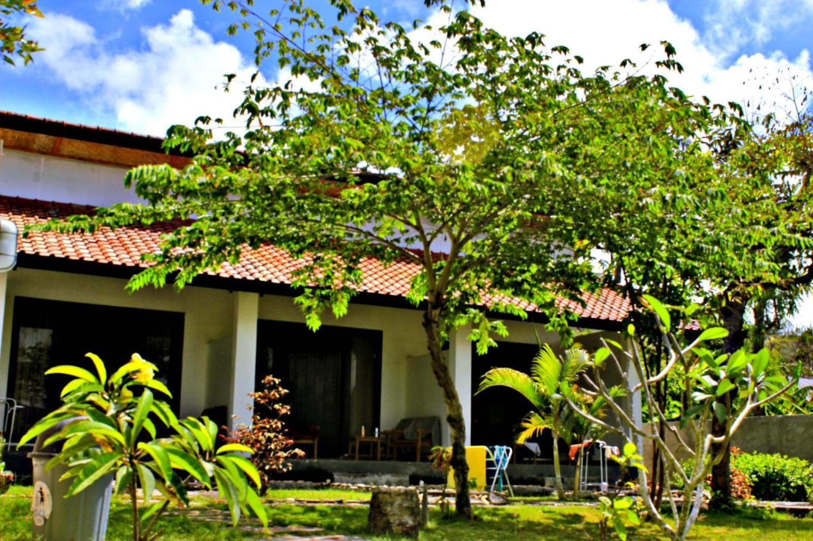 Barrel Homestay Areguling Kuta  Exterior photo